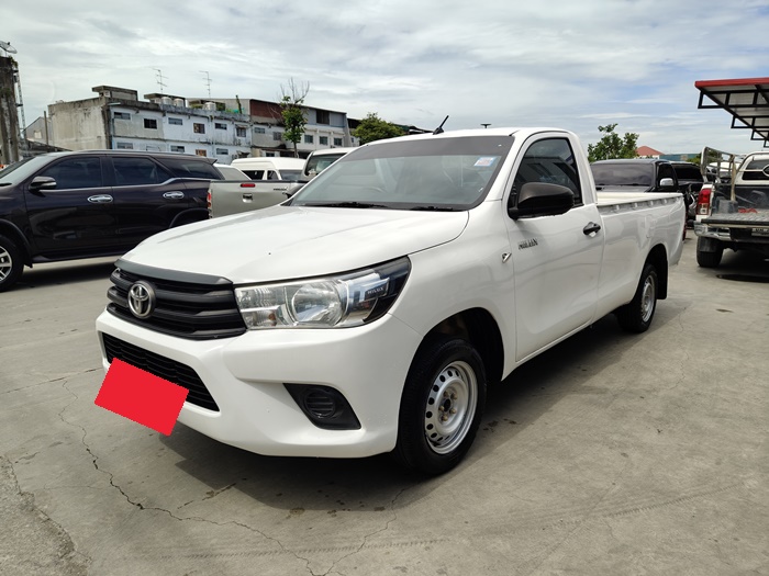 TOYOTA Hilux