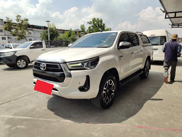 TOYOTA Hilux