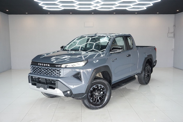 TOYOTA HILUX TRAVO PRERUNNER SMART