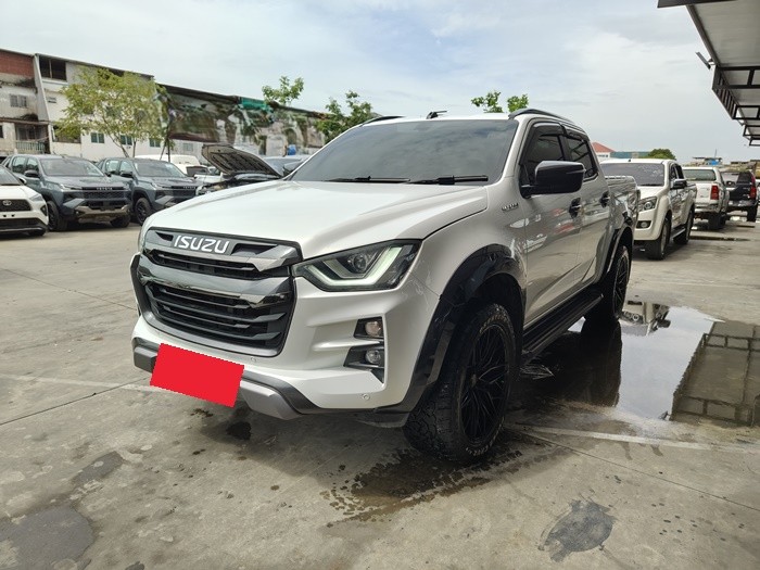 ISUZU D-Max
