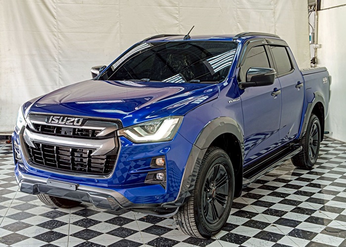 ISUZU D-Max