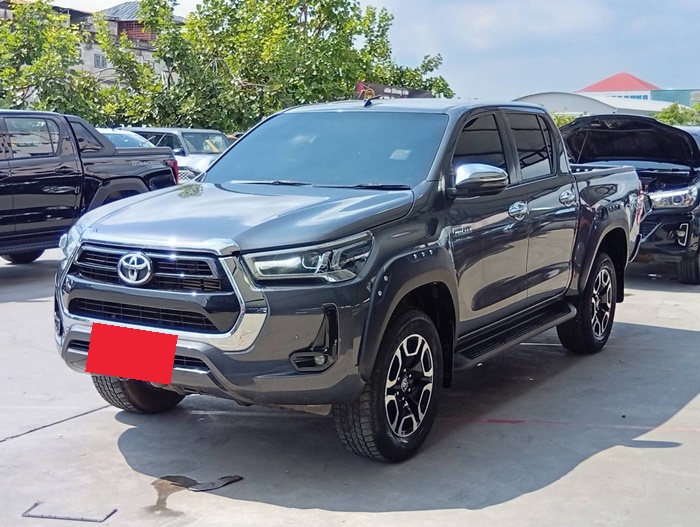 TOYOTA Hilux