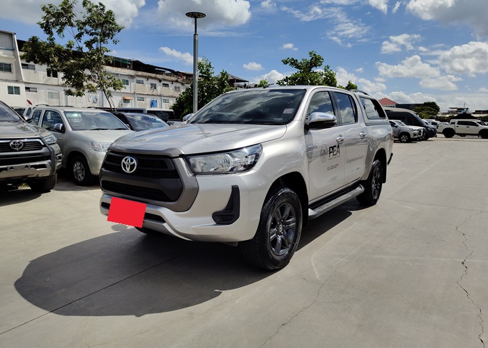TOYOTA Hilux