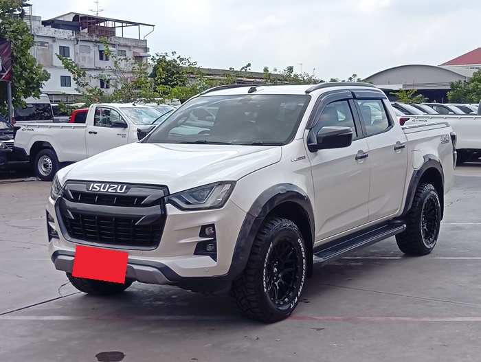 ISUZU D-Max
