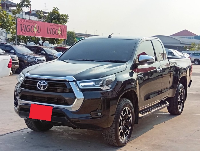 TOYOTA Hilux