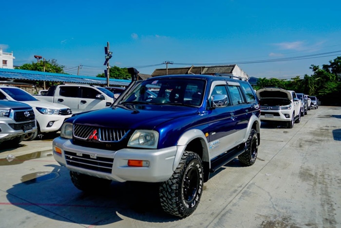 MITSUBISHI G-WAGON