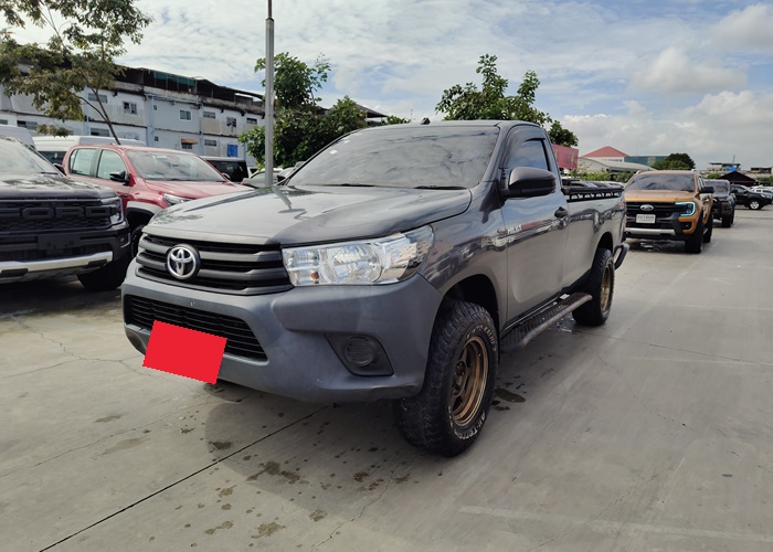 TOYOTA Hilux