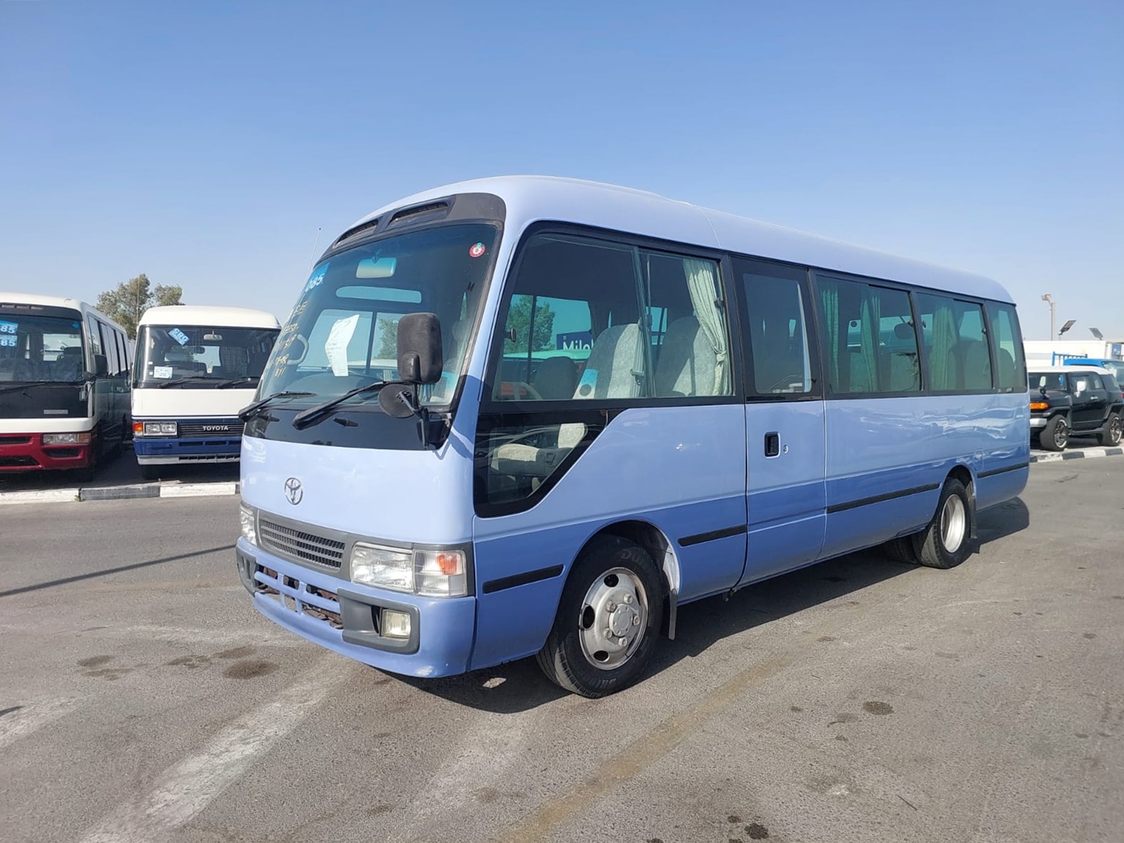 TOYOTA Coaster