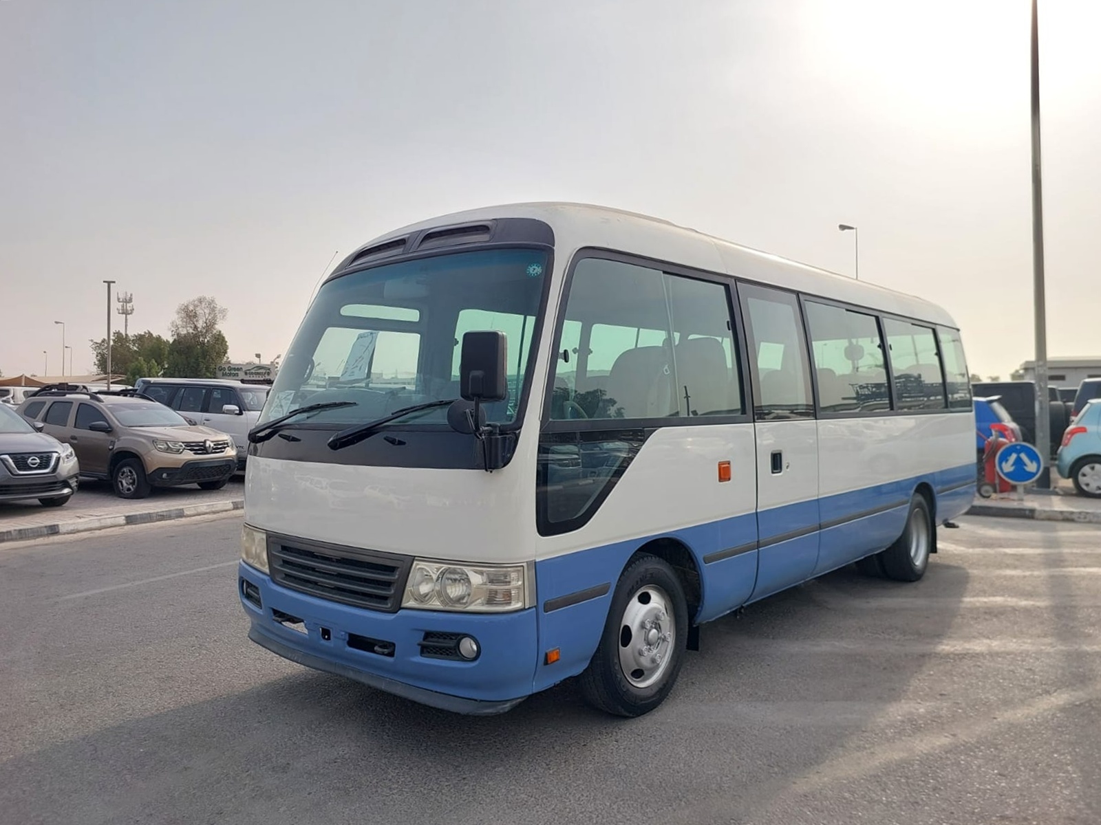 TOYOTA Coaster