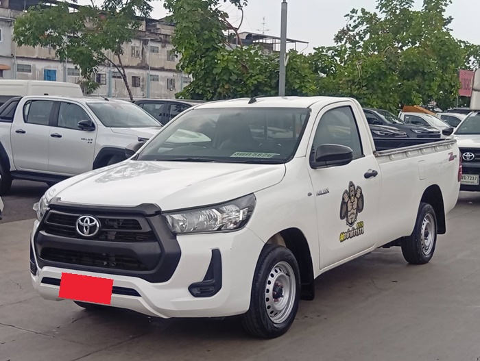 TOYOTA Hilux