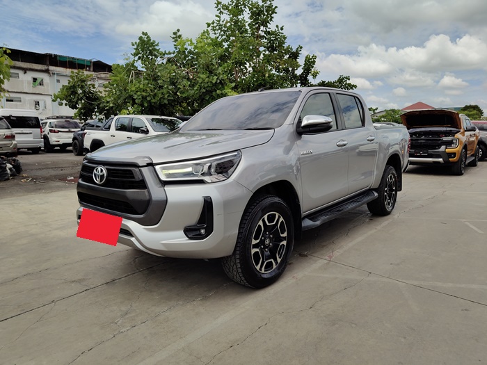 TOYOTA Hilux