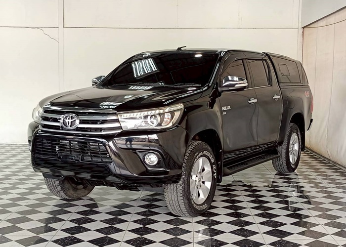 TOYOTA Hilux
