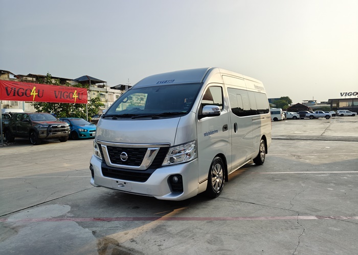 TOYOTA NV350