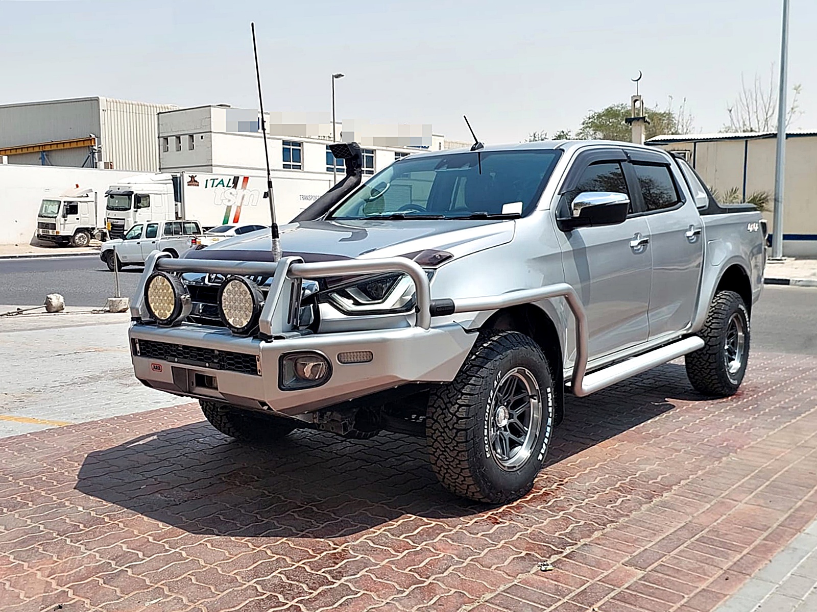 ISUZU D-Max
