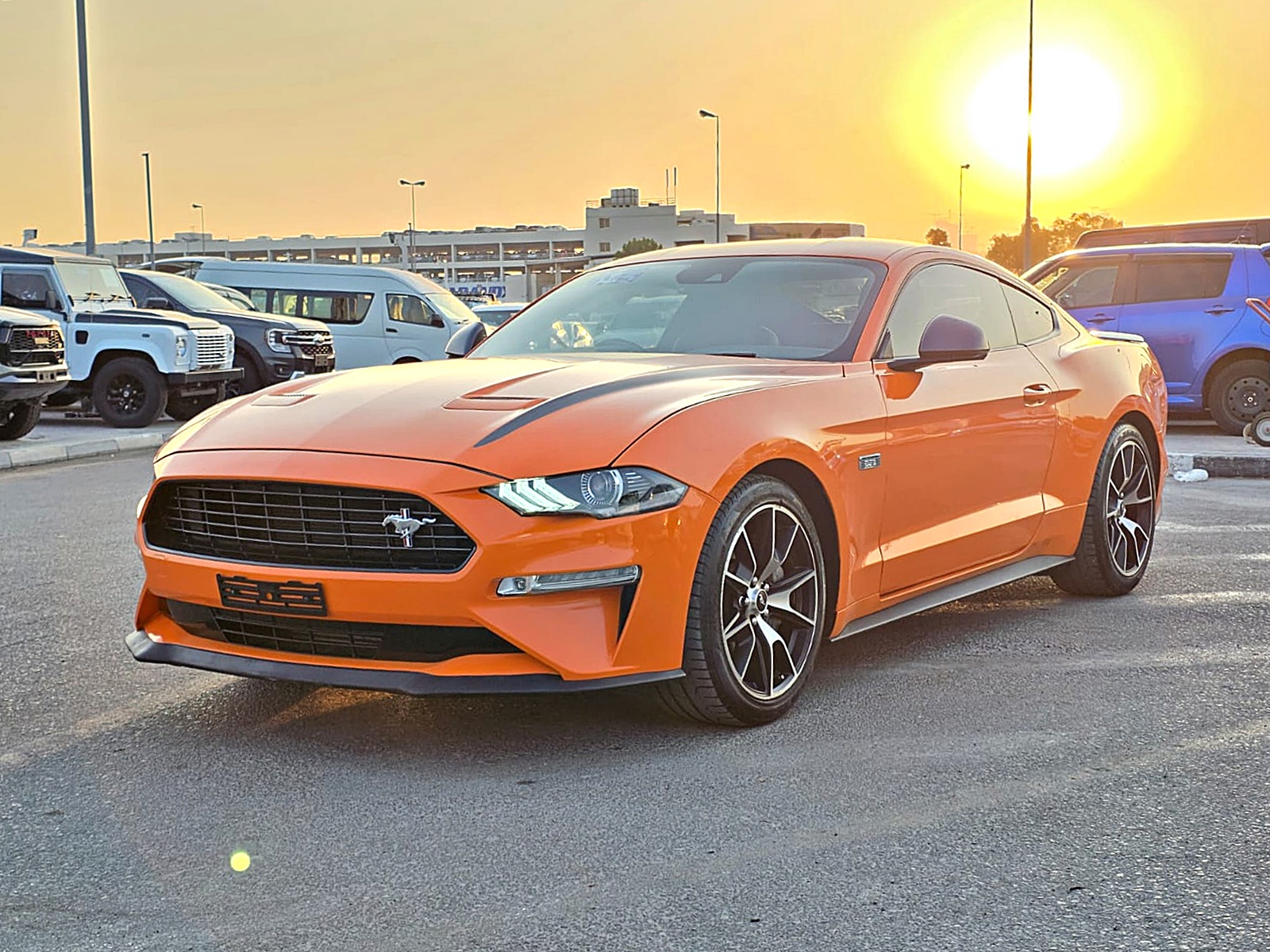 FORD MUSTANG