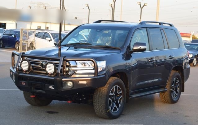 TOYOTA LAND CRUISER SAHARA