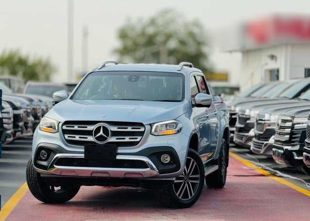 MERCEDES-BENZ X-CLASS