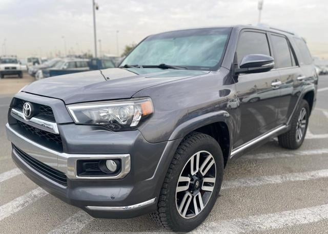 TOYOTA 4 RUNNER