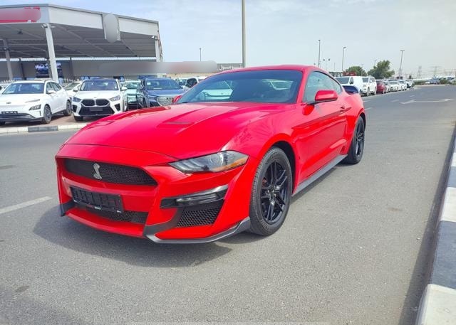 FORD MUSTANG